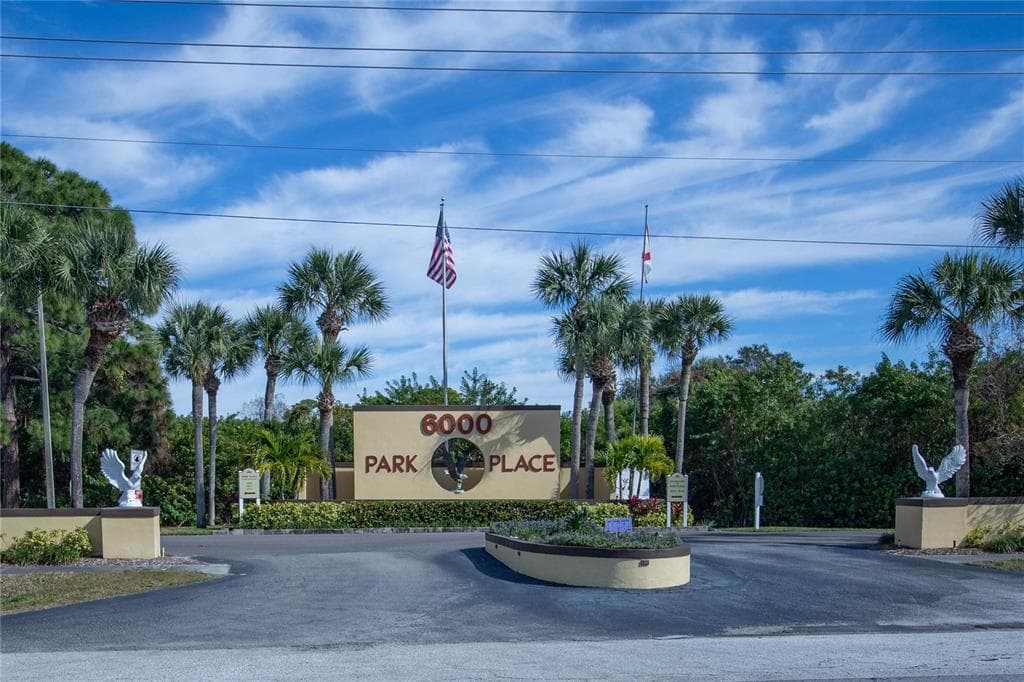 5775 PARK STREET N UNIT 209 ST PETERSBURG, FL 33709
