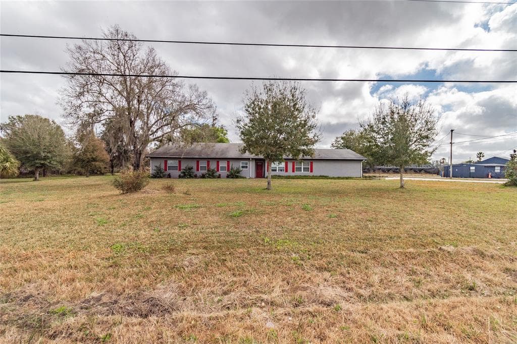 2626 CRESTVIEW ROAD