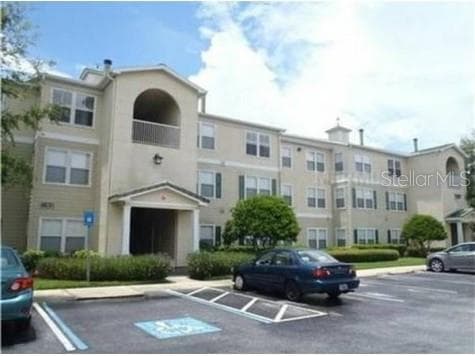 18318 BRIDLE CLUB DRIVE UNIT 18318 TAMPA, FL 33647