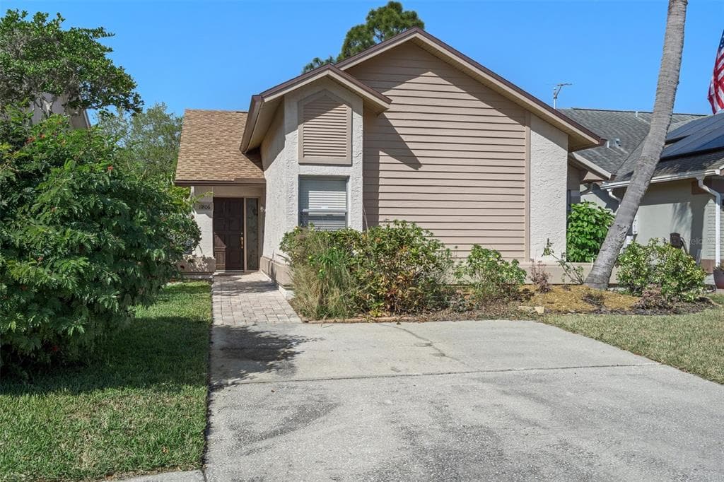 11806 SWEETPEA COURT TAMPA, FL 33635
