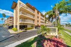 121 ISLAND WAY UNIT 311 CLEARWATER, FL 33767