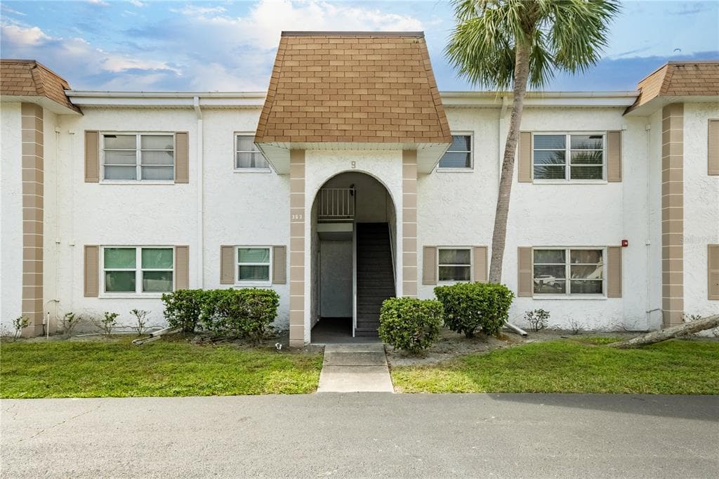 363 S MCMULLEN BOOTH ROAD UNIT 108 CLEARWATER, FL 33759