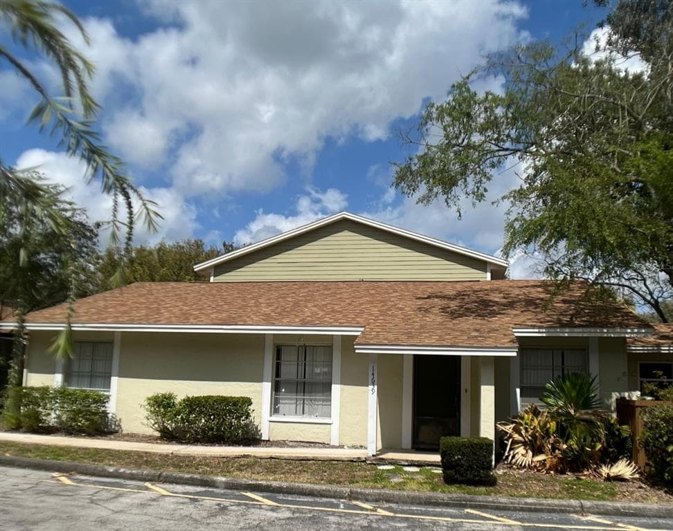 14639 PINE GLEN CIRCLE LUTZ, FL 33559