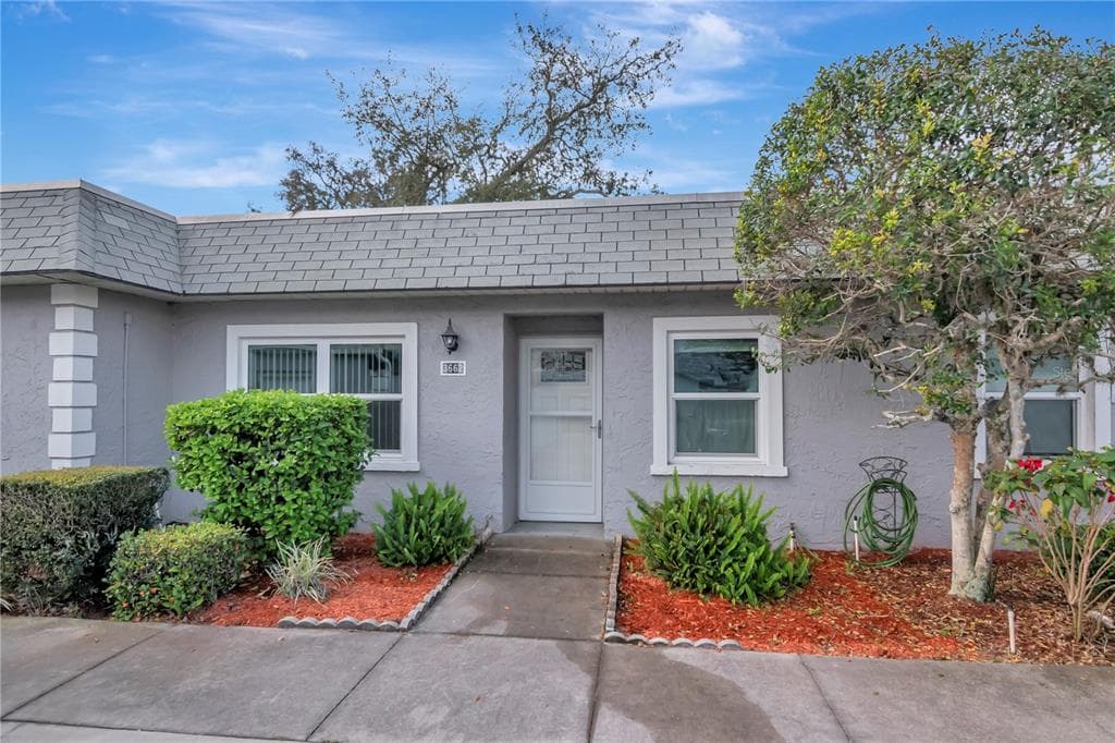 3662 TROPHY BOULEVARD UNIT 4 NEW PORT RICHEY, FL 34655