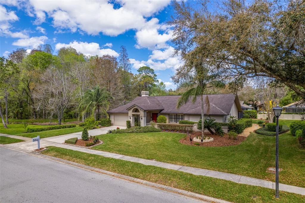 16010 WYNDOVER ROAD TAMPA, FL 33647