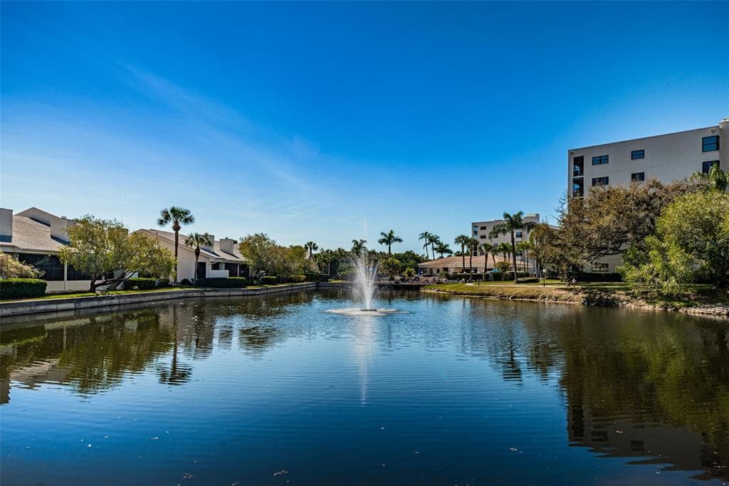 1320 PASADENA AVENUE S UNIT 301 SOUTH PASADENA, FL 33707