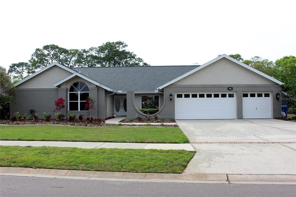 2214 TONIWOOD LANE