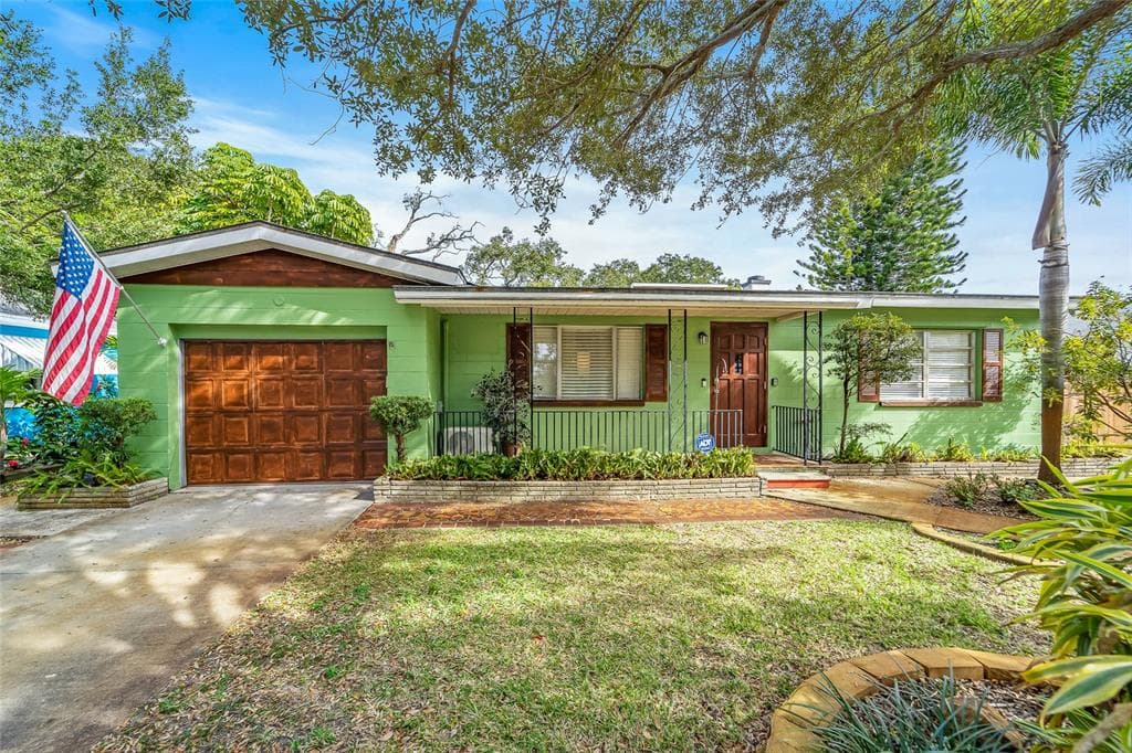 2714 53RD STREET S GULFPORT, FL 33707