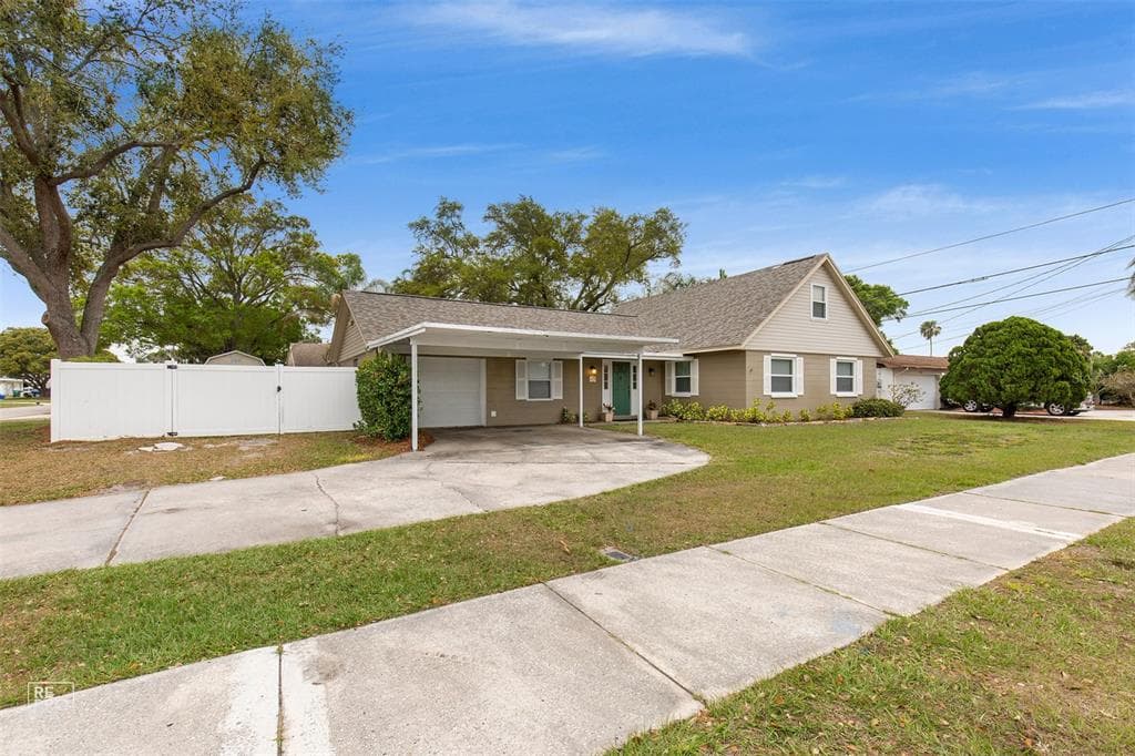 1924 NURSERY ROAD CLEARWATER, FL 33764