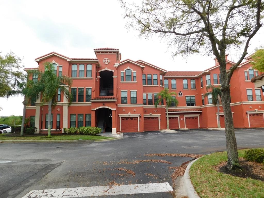 2713 VIA MURANO UNIT 224 CLEARWATER, FL 33764