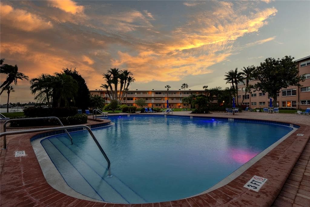 6201 2ND STREET E UNIT 105 ST PETE BEACH, FL 33706