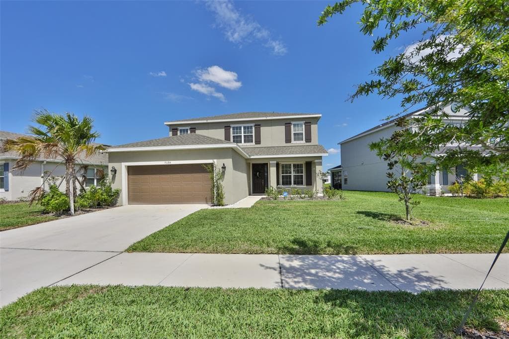 9084 SPRUCE CREEK CIRCLE