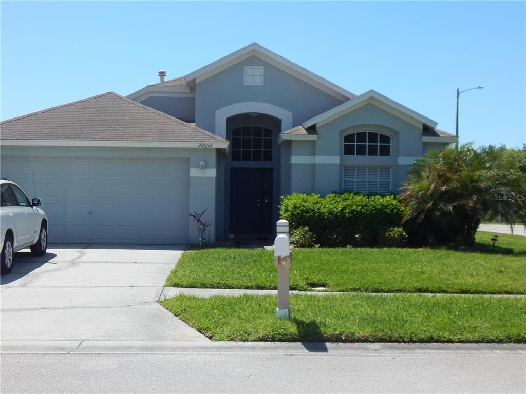 29652 BIRDS EYE DRIVE WESLEY CHAPEL, FL 33543