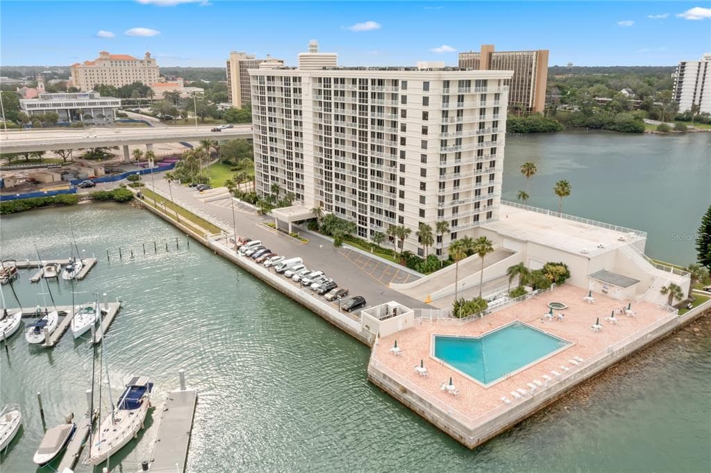 100 PIERCE STREET UNIT 804 CLEARWATER, FL 33756