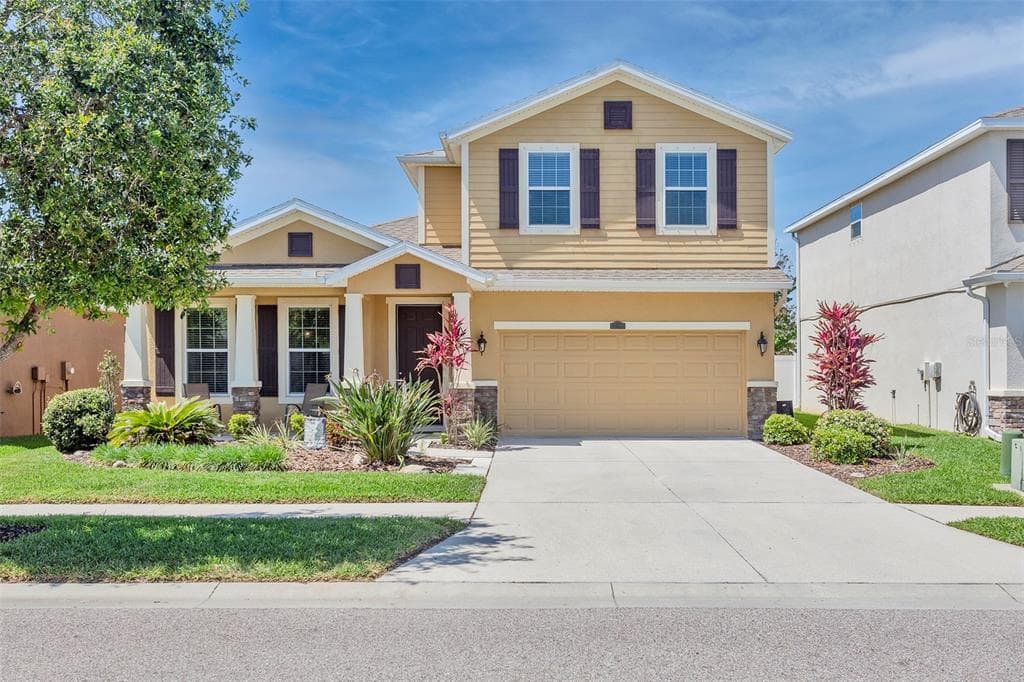 11617 WARREN OAKS PLACE RIVERVIEW, FL 33578
