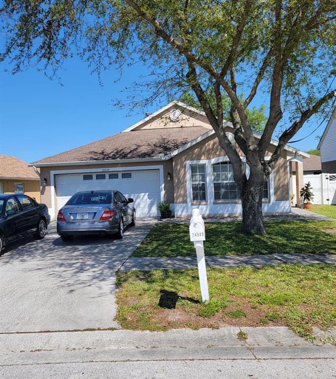 24549 VICTORIA WOOD COURT