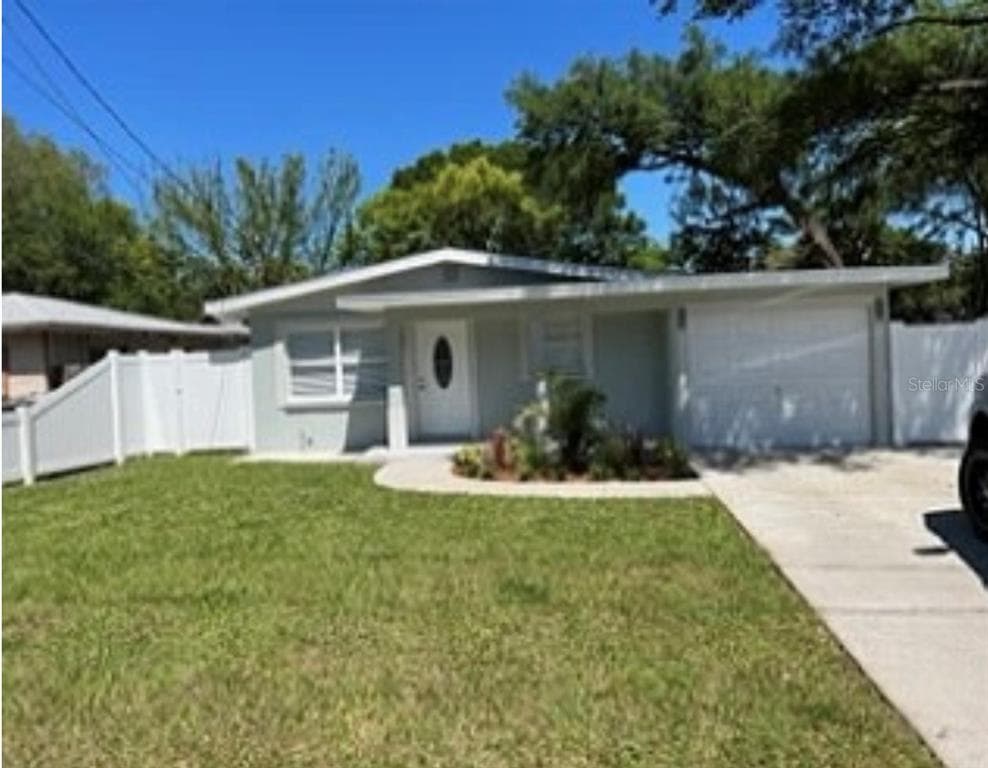 1417 W BURGER STREET TAMPA, FL 33604