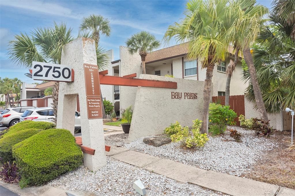 2750 E BAY DRIVE UNIT 3F LARGO, FL 33771
