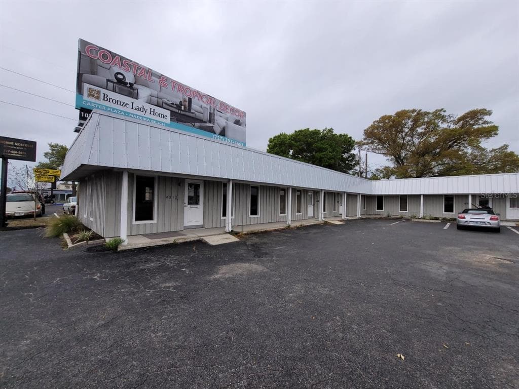6220 SEMINOLE BOULEVARD UNIT 6220 SEMINOLE, FL 33772