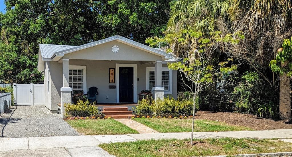 7018 N CENTRAL AVENUE TAMPA, FL 33604