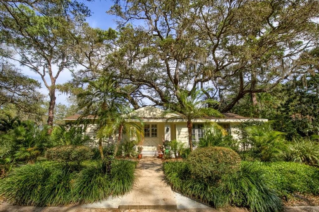 2515 DRIFTWOOD ROAD SE