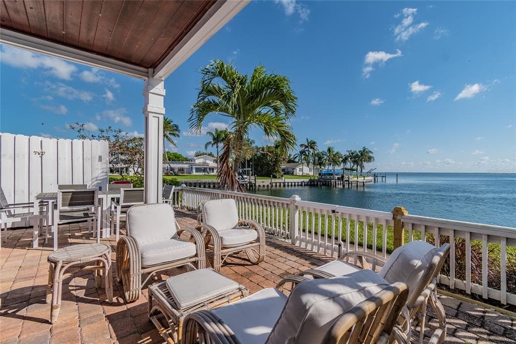 4700 COQUINA KEY DRIVE SE UNIT A