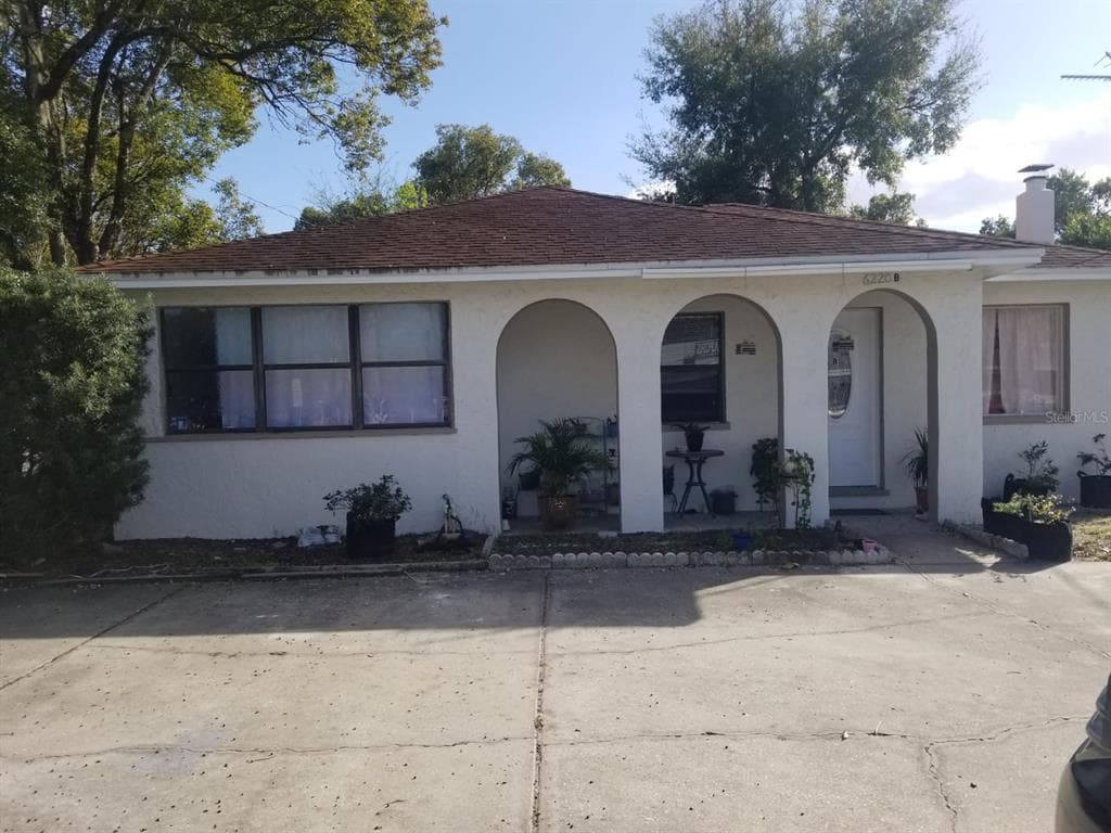 6220 MASSACHUSETTS AVENUE NEW PORT RICHEY, FL 34653