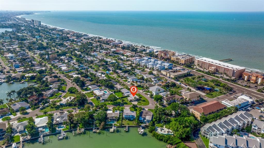 201 164TH AVENUE REDINGTON BEACH, FL 33708
