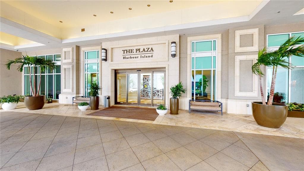 450 KNIGHTS RUN AVENUE UNIT 805