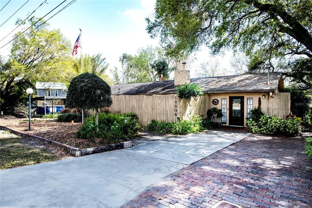 12606 FOREST HILLS DRIVE TAMPA, FL 33612