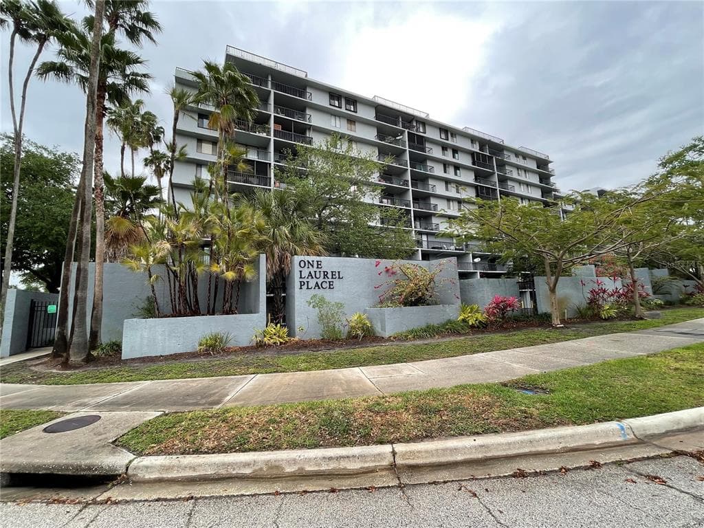 201 W LAUREL STREET UNIT 201 TAMPA, FL 33602