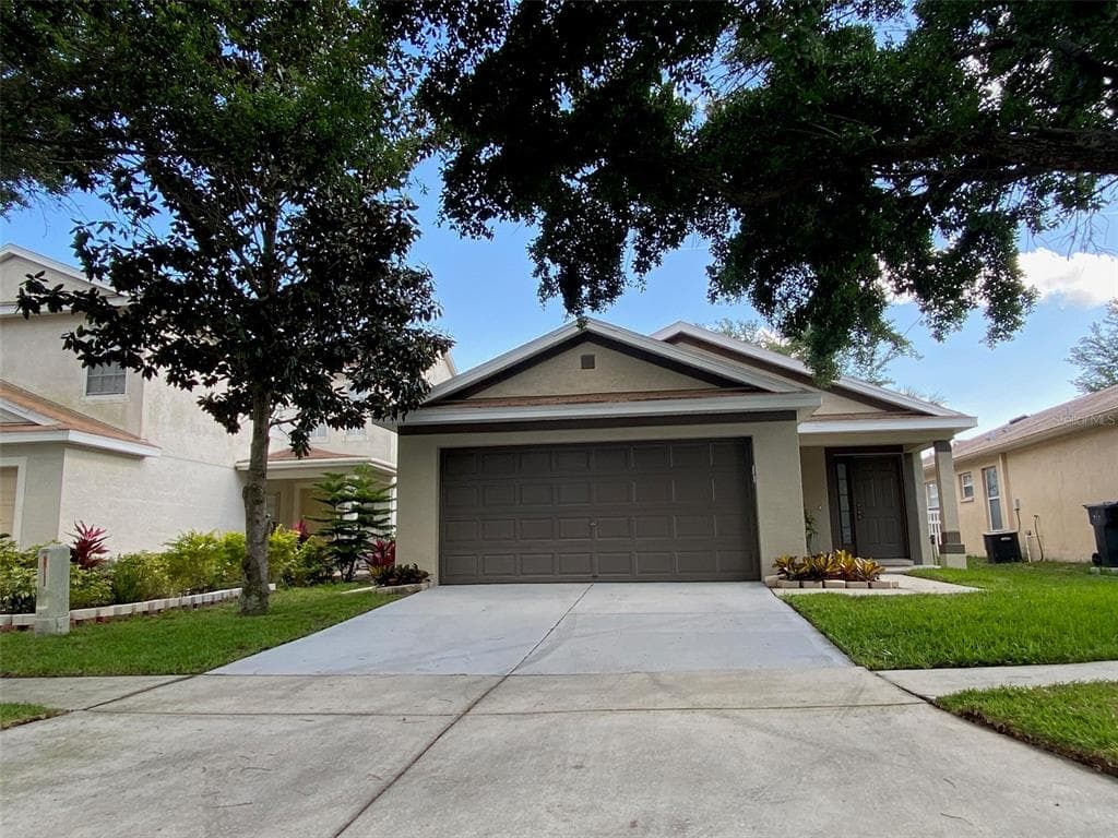 11422 BAY GARDENS LOOP