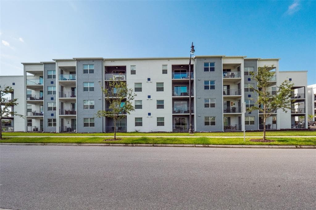 4741 CLOCK TOWER DRIVE UNIT 403