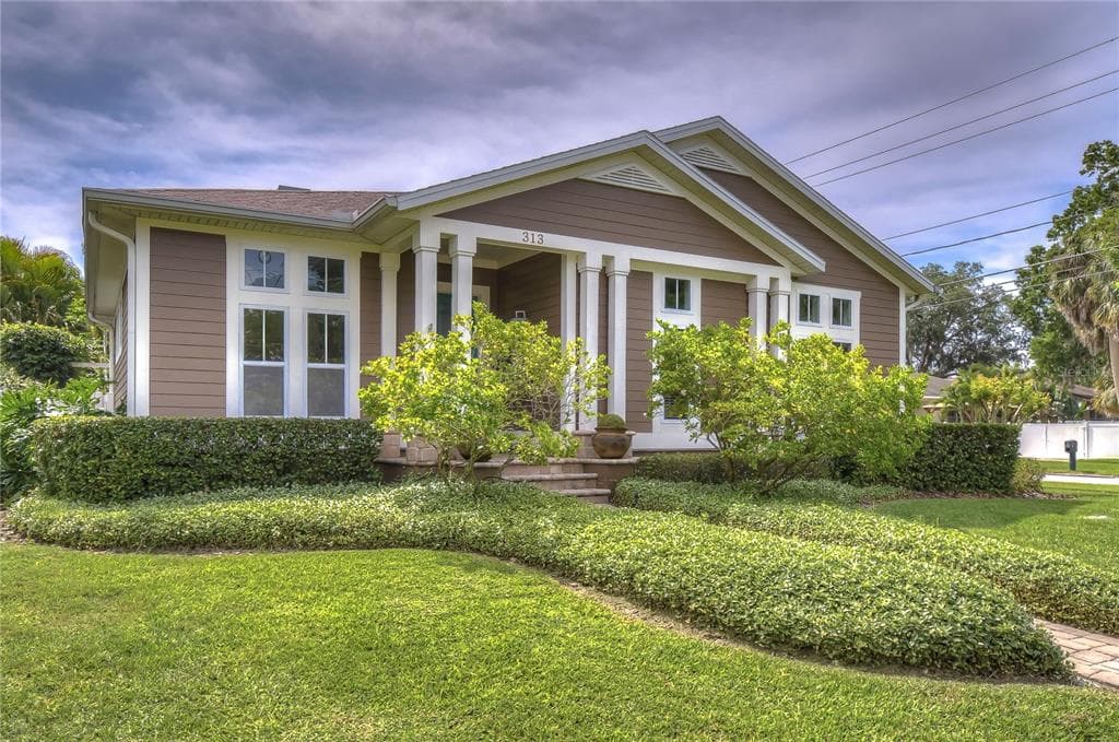 313 FAIRFIELD STREET OLDSMAR, FL 34677