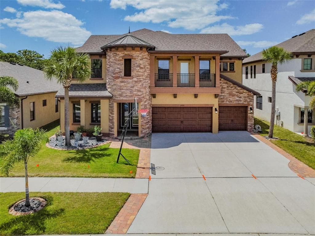 13727 MOONSTONE CANYON DRIVE RIVERVIEW, FL 33579