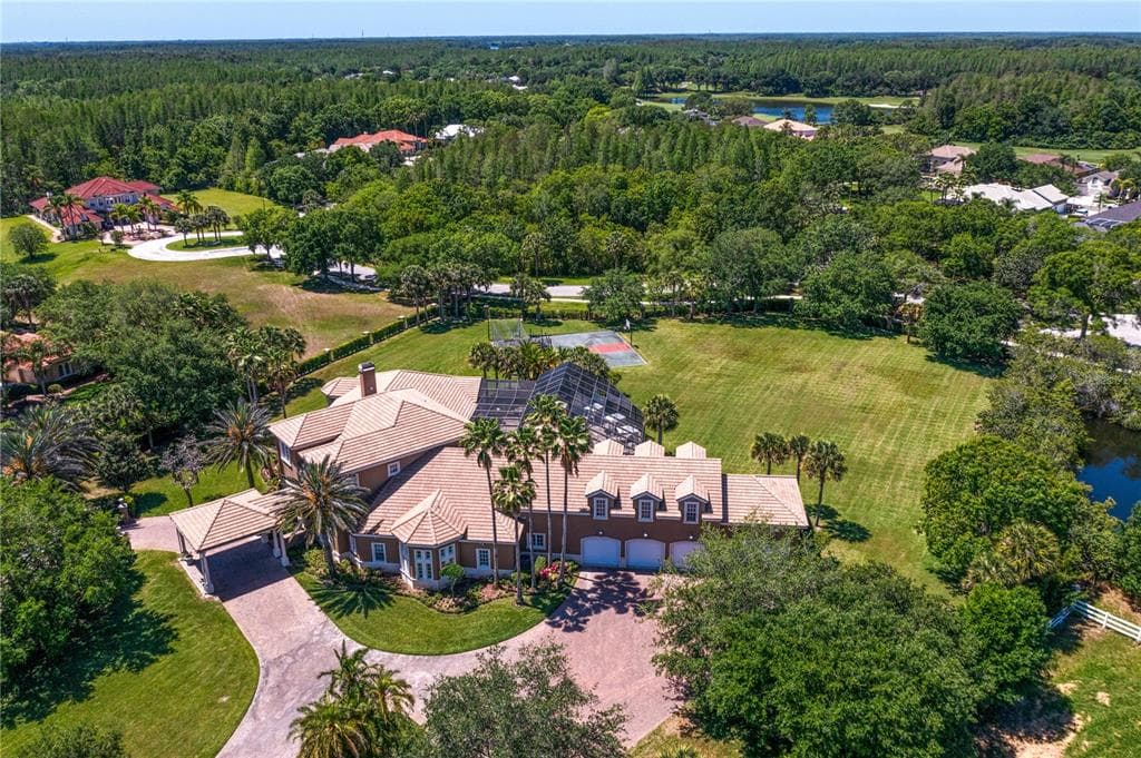 4729 RUE BORDEAUX LUTZ, FL 33558