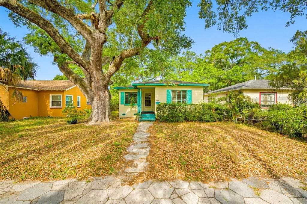 1909 29TH STREET S ST PETERSBURG, FL 33712