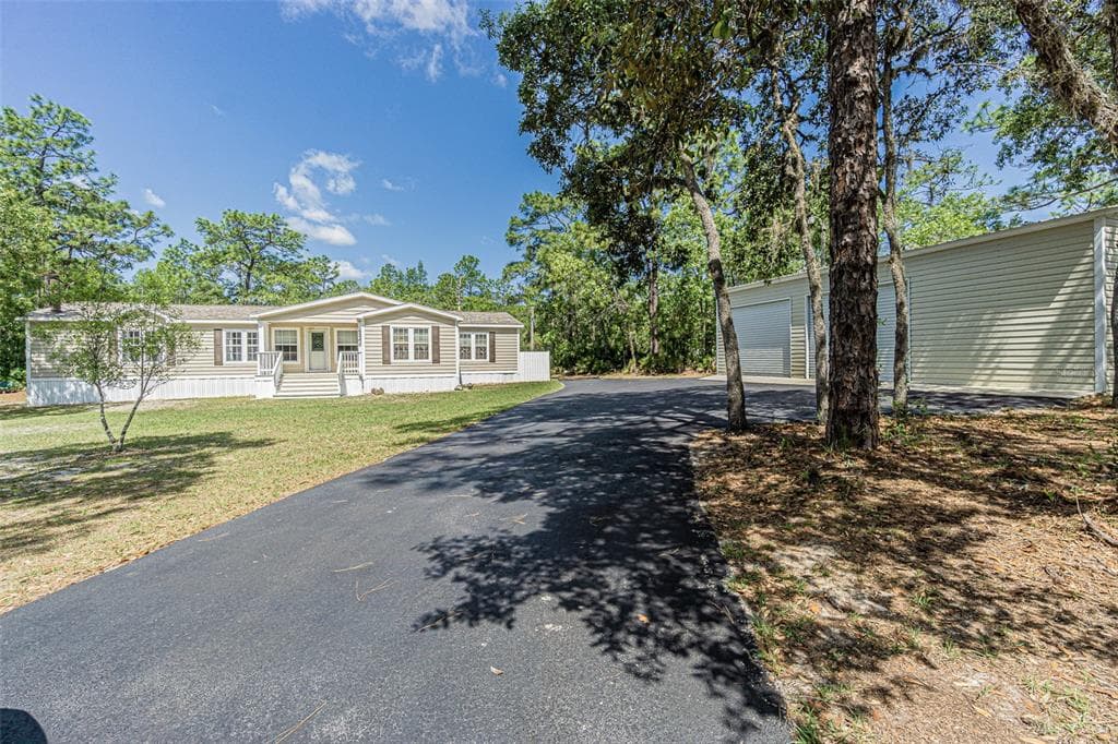 5968 S HAPPY DRIVE HOMOSASSA, FL 34446