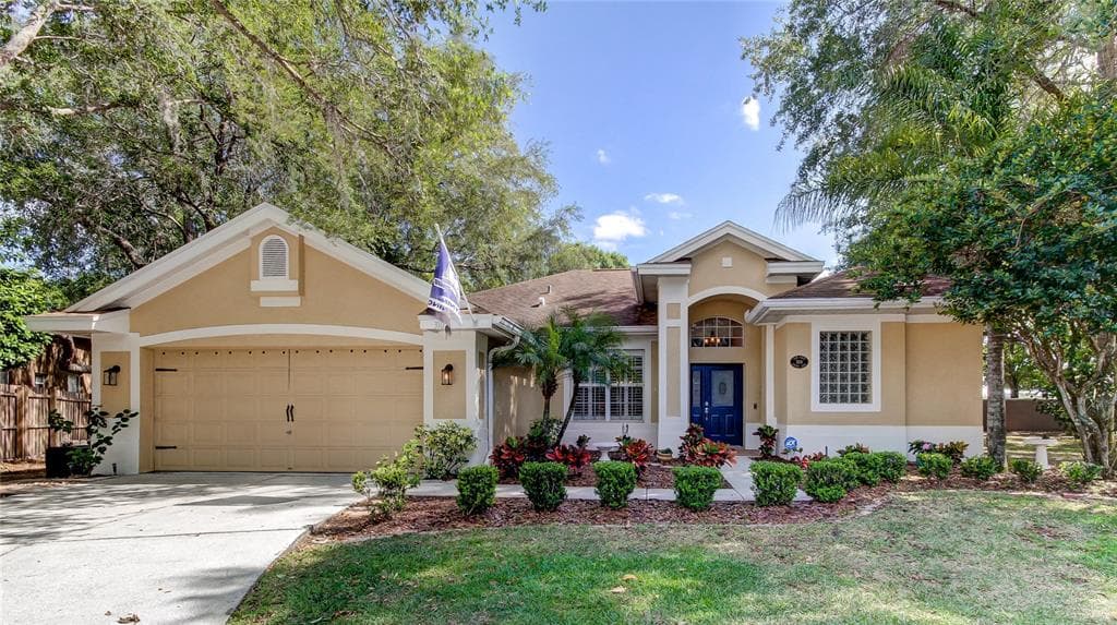 3106 CORONET COURT TARPON SPRINGS, FL 34688