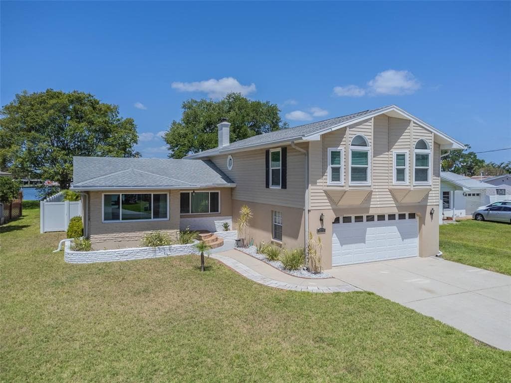 3210 BAYSHORE BOULEVARD NE ST PETERSBURG, FL 33703