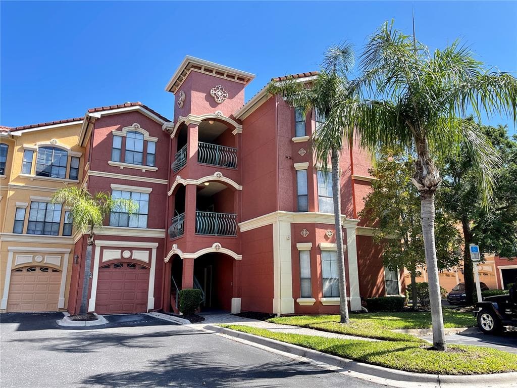 2730 VIA TIVOLI UNIT 320B CLEARWATER, FL 33764