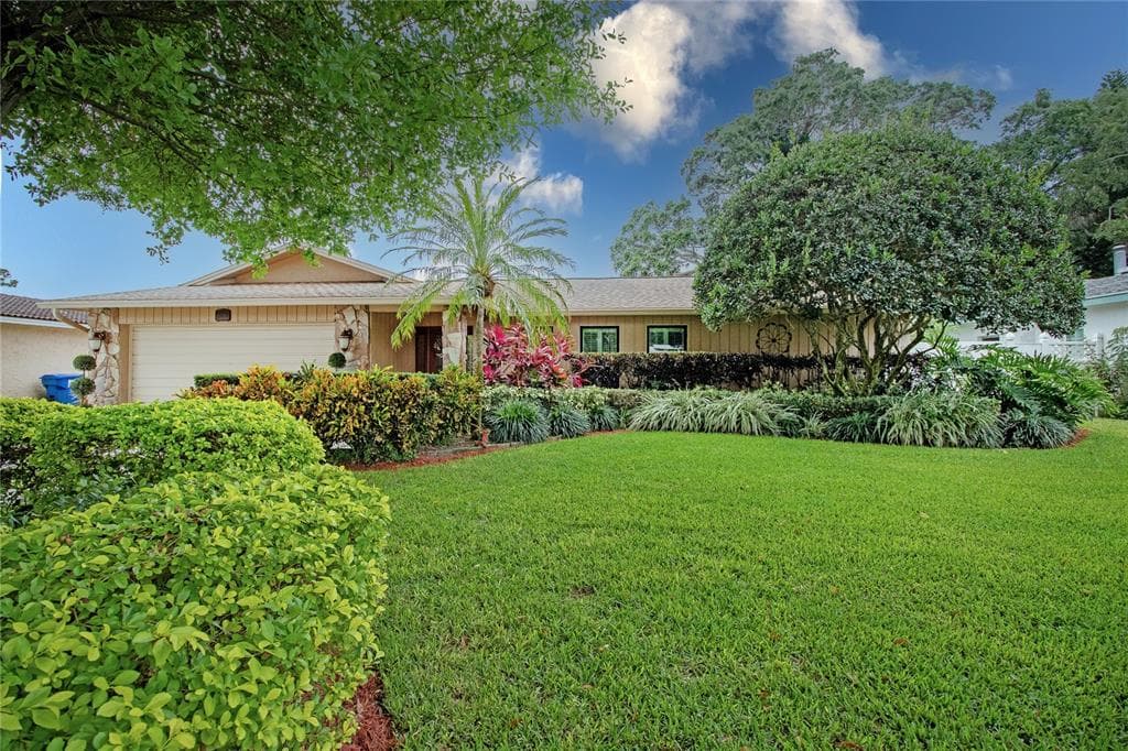 6055 30TH STREET S ST PETERSBURG, FL 33712