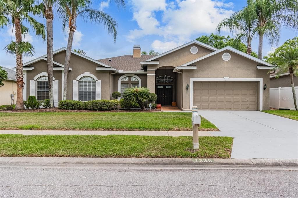 1330 CLEARGLADES DRIVE