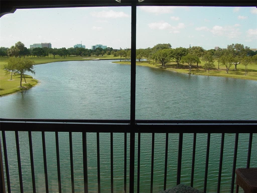 2400 FEATHER SOUND DRIVE UNIT 732 CLEARWATER, FL 33762