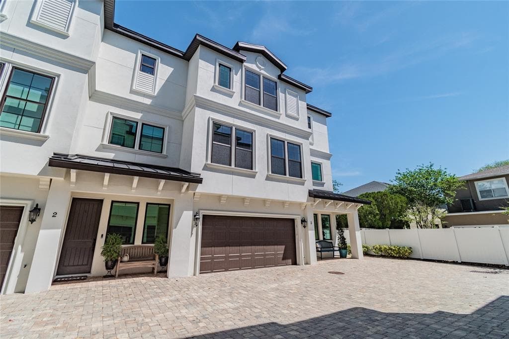 310 S HABANA AVENUE UNIT 3 TAMPA, FL 33609