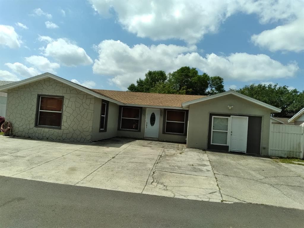 10108 MOORES MILL COURT