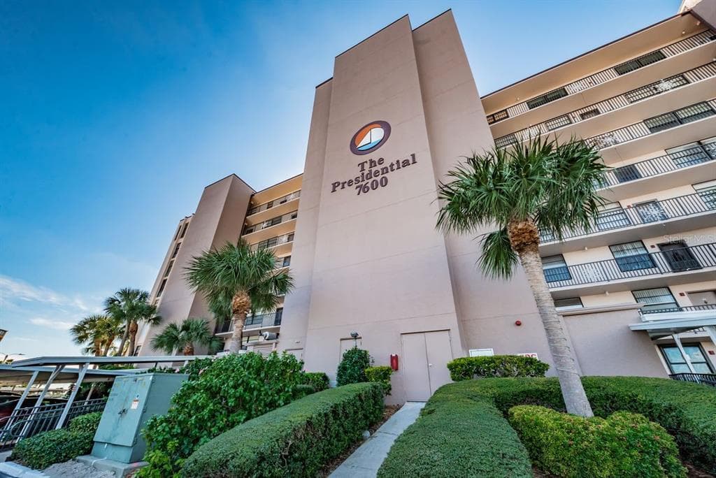 7600 SUN ISLAND DRIVE S UNIT 105