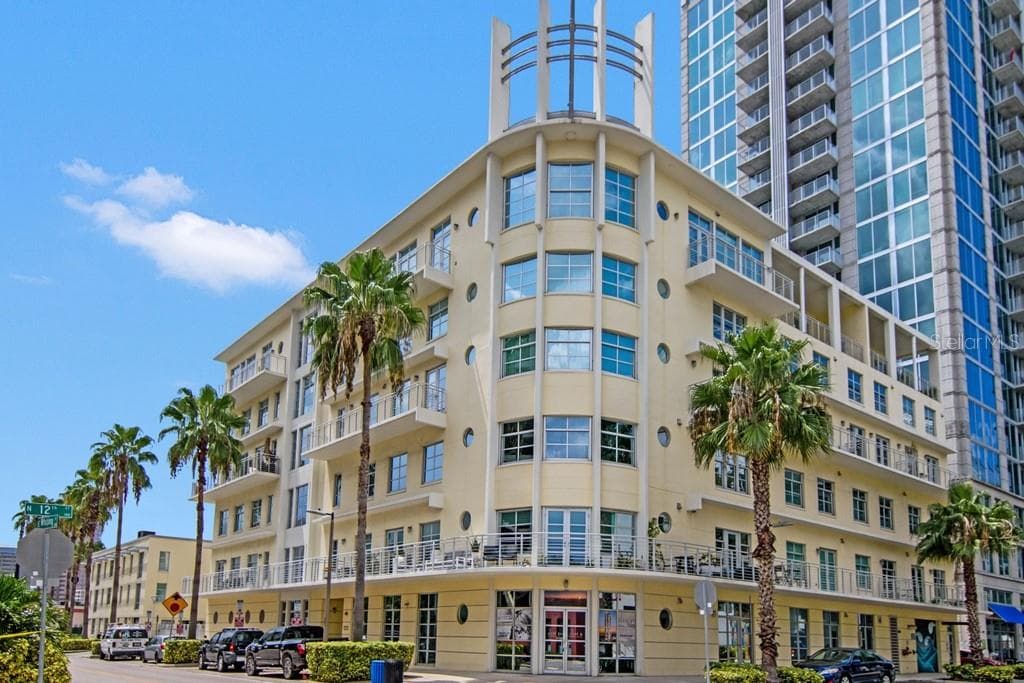 1212 E WHITING STREET UNIT 307 TAMPA, FL 33602