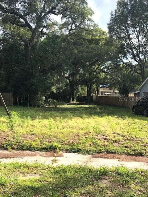 9316 N FOREST HILLS DRIVE TAMPA, FL 33612