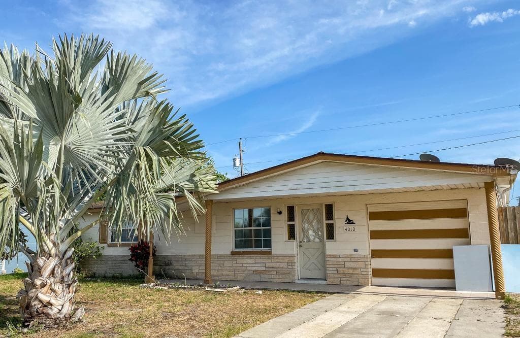 4010 SCARLET MAPLE DRIVE